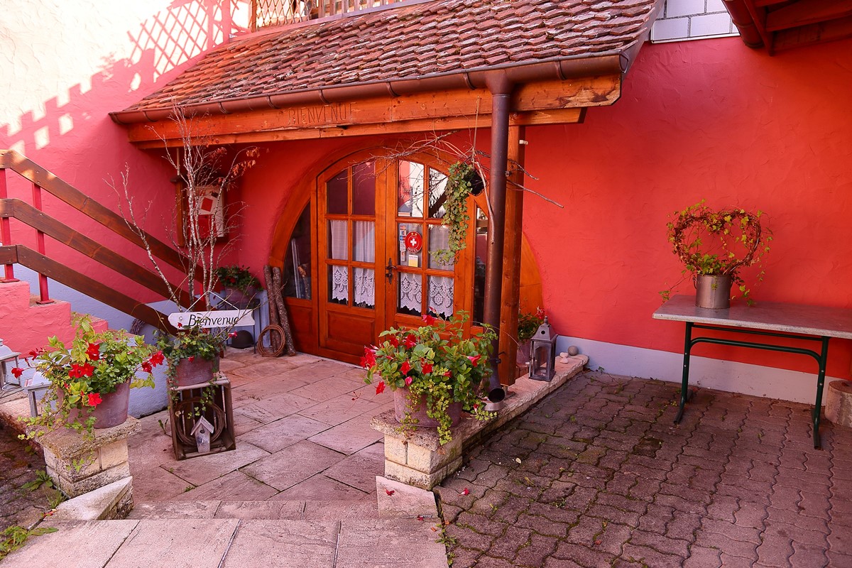 Hôtel de la TourRouge à Delémont Bienvenue sur notre site